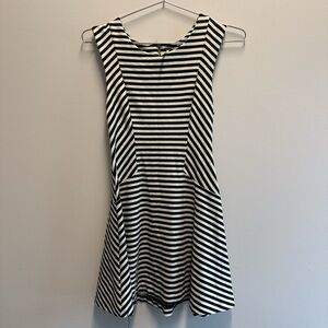 Black and White Striped Sleeveless Dress